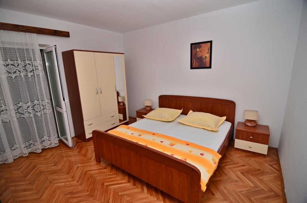 Mucic Apartments Makarska Exterior foto